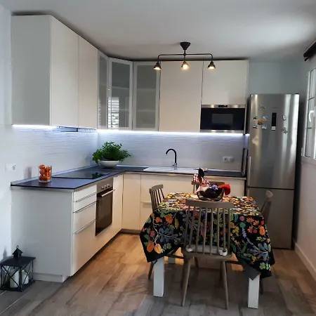 فيلة Ventolera بويرتو ذيل كارمين